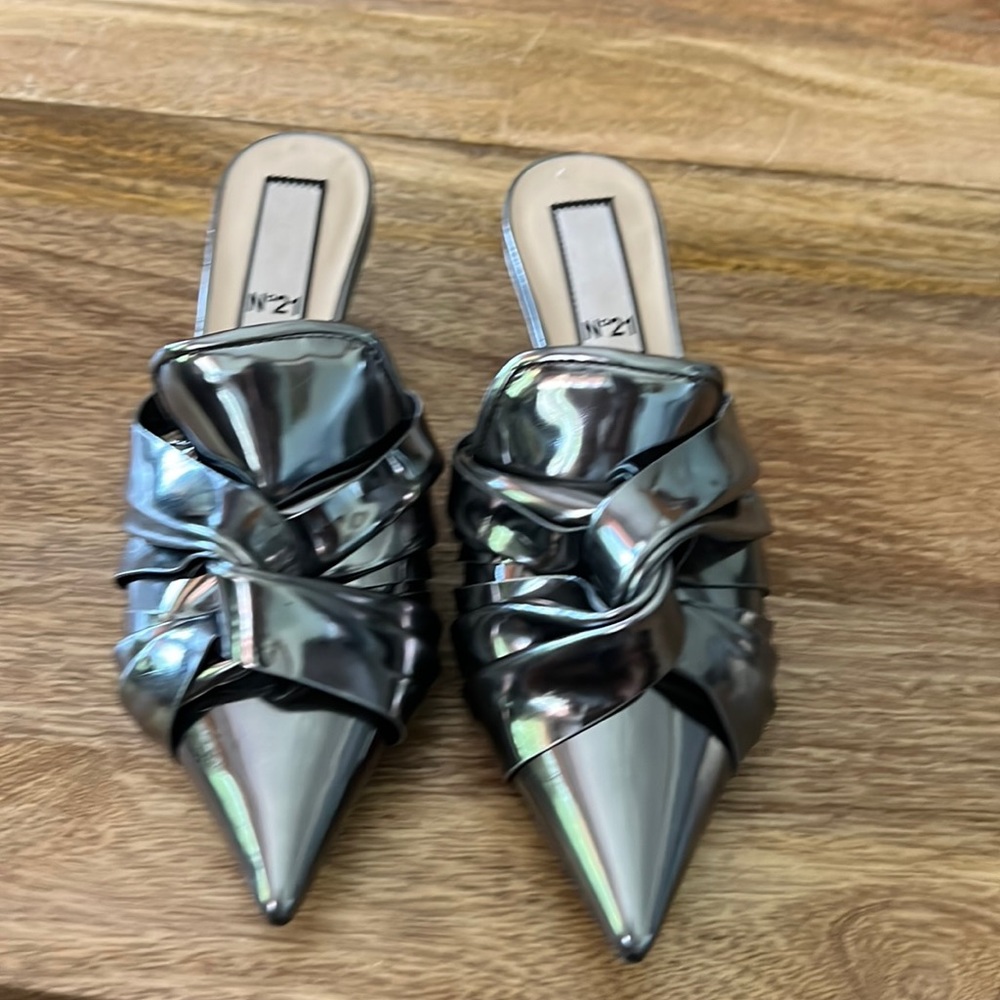 Silver mules